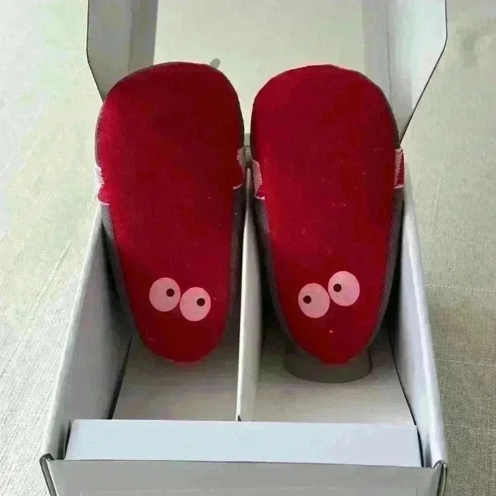 New with Box Rosie Pope I See You shoes 6-9 month